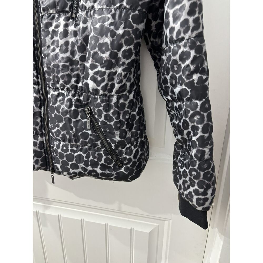 Puffer Jacket Animal Print Bisou Bisou Women’s Size M black/white - Picture 6 of 11